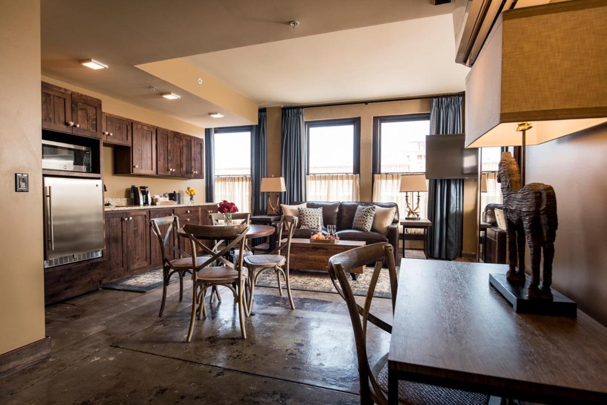 Frontier Hotel Pawhuska Dış mekan fotoğraf